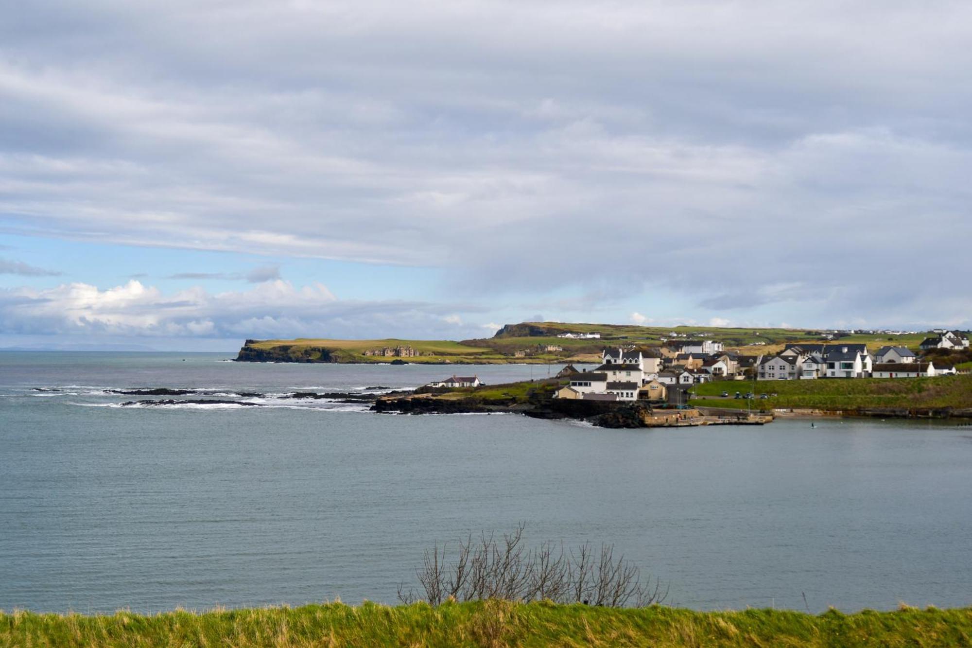 Shoreline Portballintrae North Coast Views Near Giants Causeway & Royal Portrush Ngoại thất bức ảnh